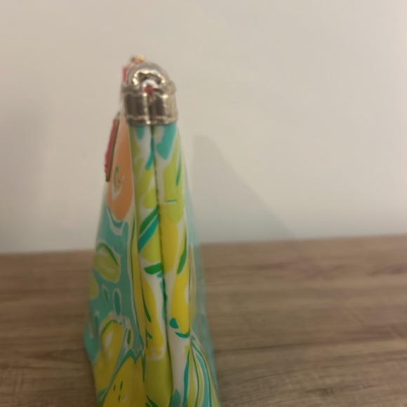 Lilly Pulitzer for Estée Lauder cosmetic bag - Picture 7 of 11